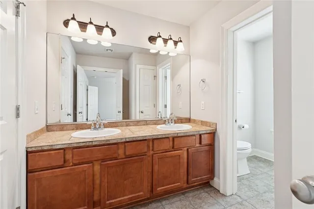 $1,900 | 823 Coffee Street, Mandeville, LA 70448