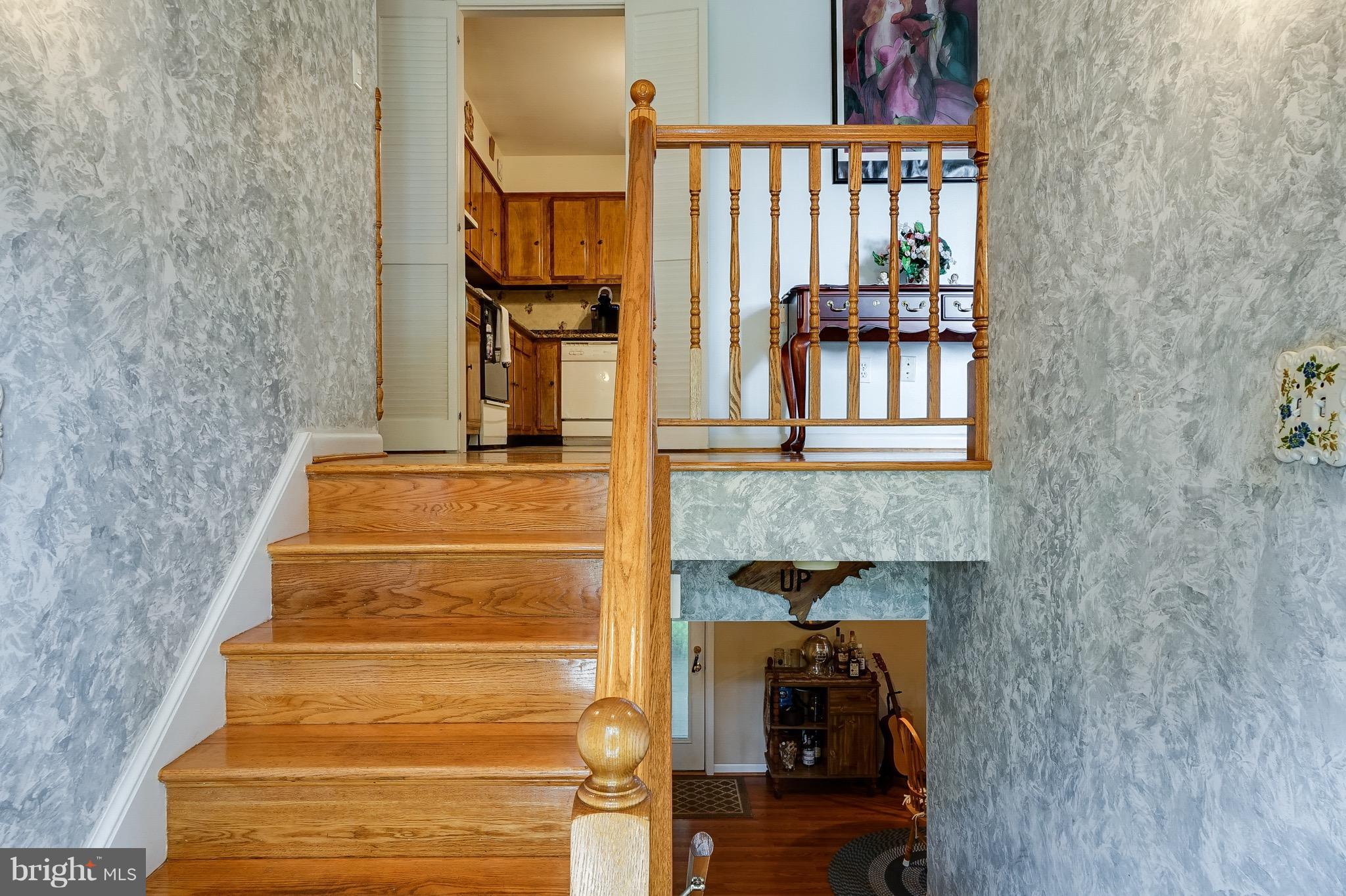 6665 Hungerford Road Bryans Road, MD 20640 - Photo 3 of 28 Interior (General)