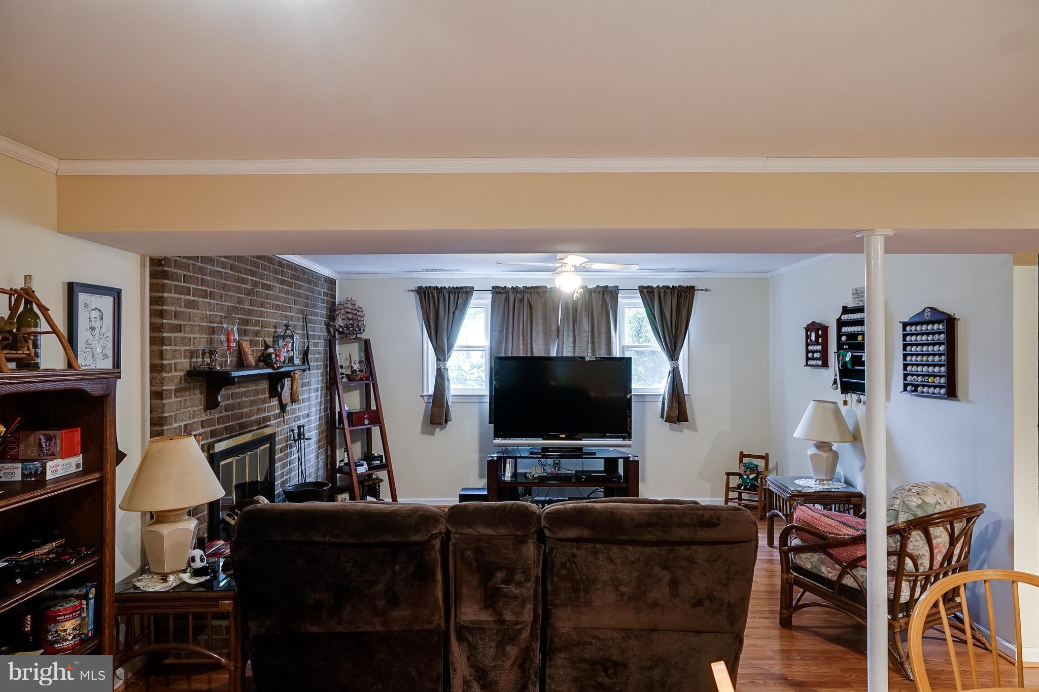 6665 Hungerford Road Bryans Road, MD 20640 - Photo 21 of 28 Family Room