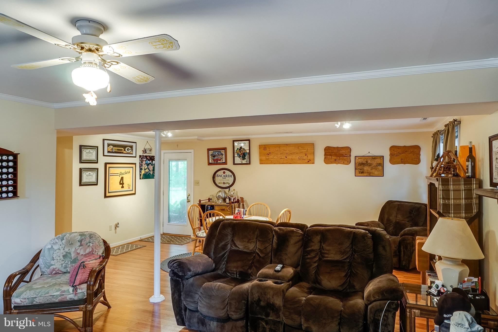 6665 Hungerford Road Bryans Road, MD 20640 - Photo 22 of 28 Family Room