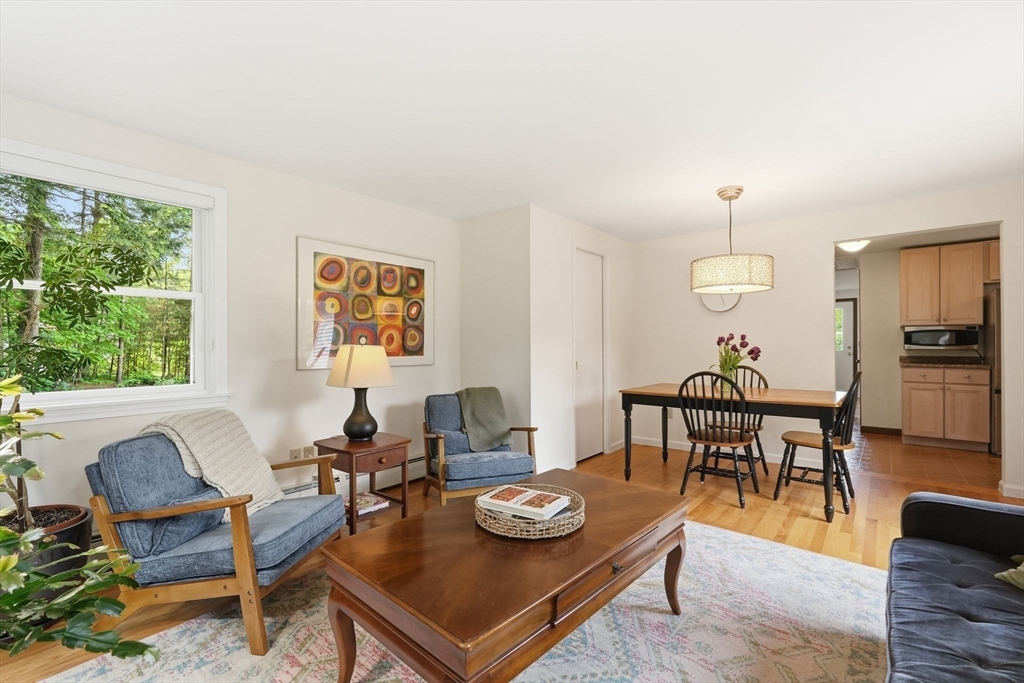 87 Logtown Road Amherst, MA 01002 - Photo 20 of 41