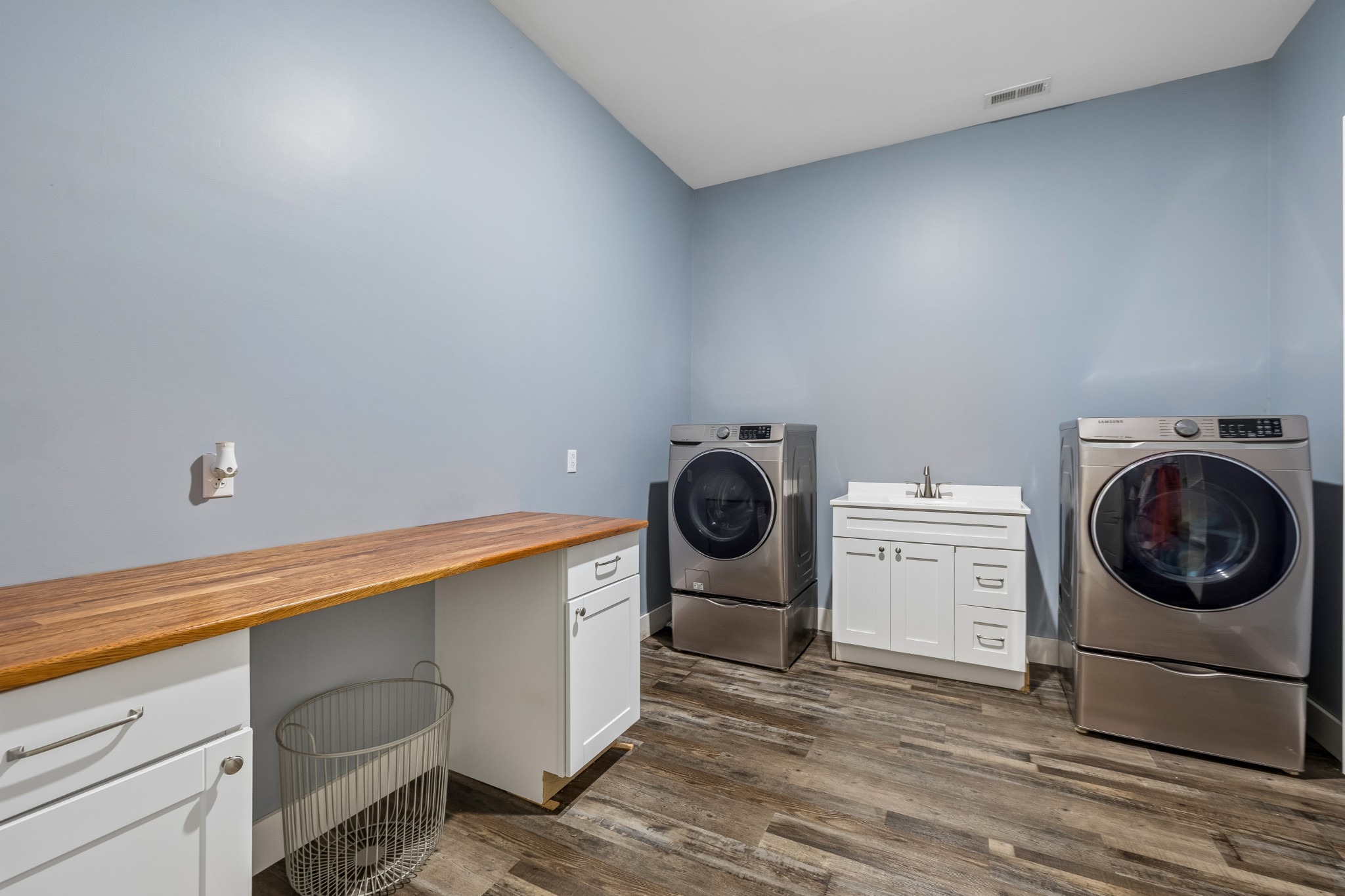 2745 Joe Mac Lipscomb Road Springfield, TN 37172 - Photo 37 of 77