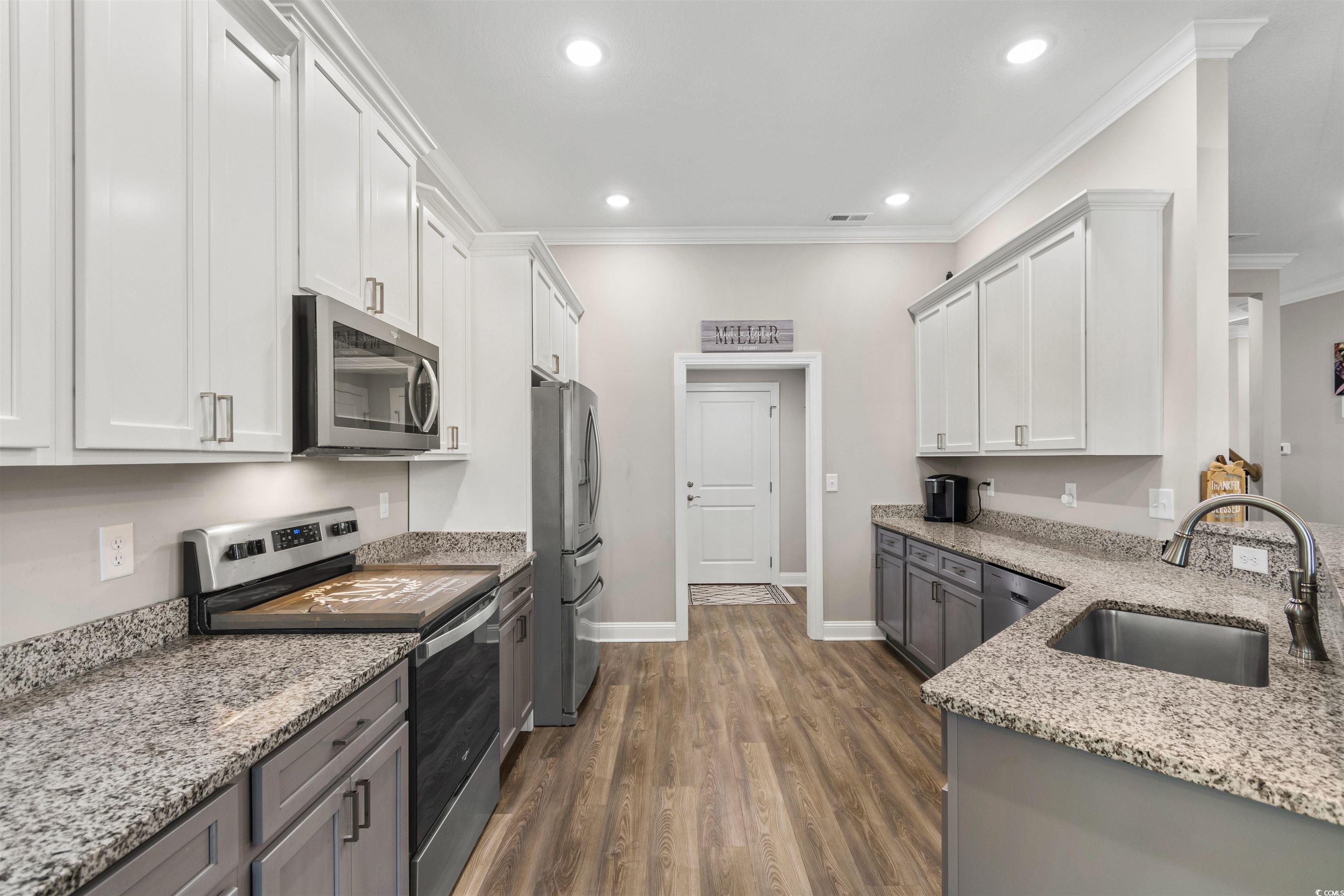 2299 Vaught Road Galivants Ferry, SC 29544 - Photo 10 of 40 Kitchen with sink, appliances with stainless steel