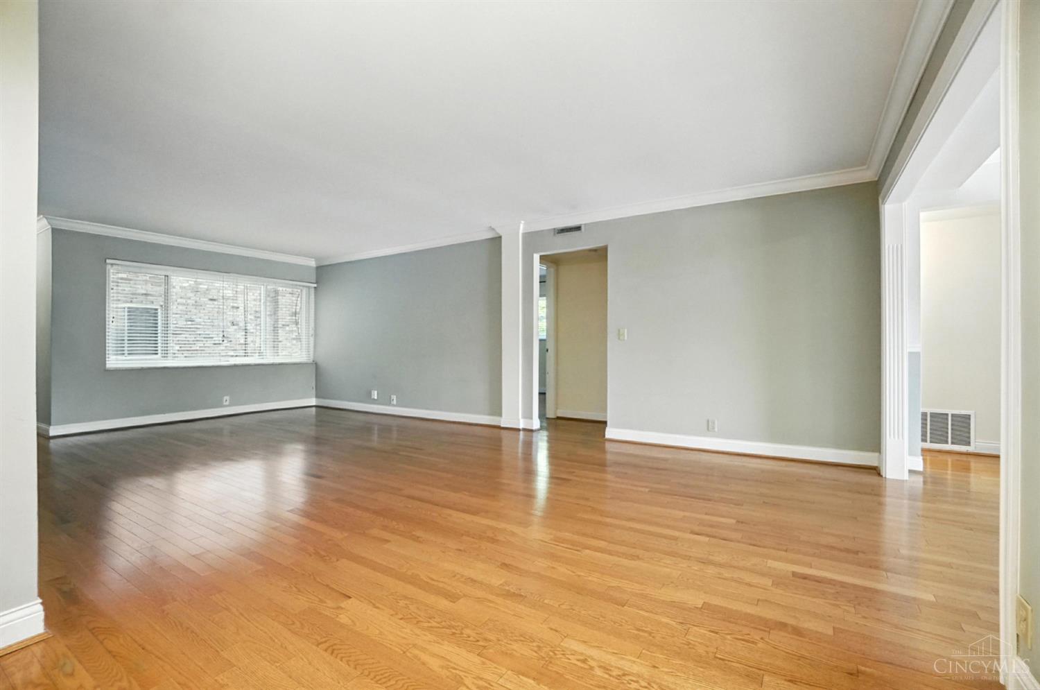 2270 Madison Road, Unit 1B Cincinnati, OH 45208 - Photo 12 of 53