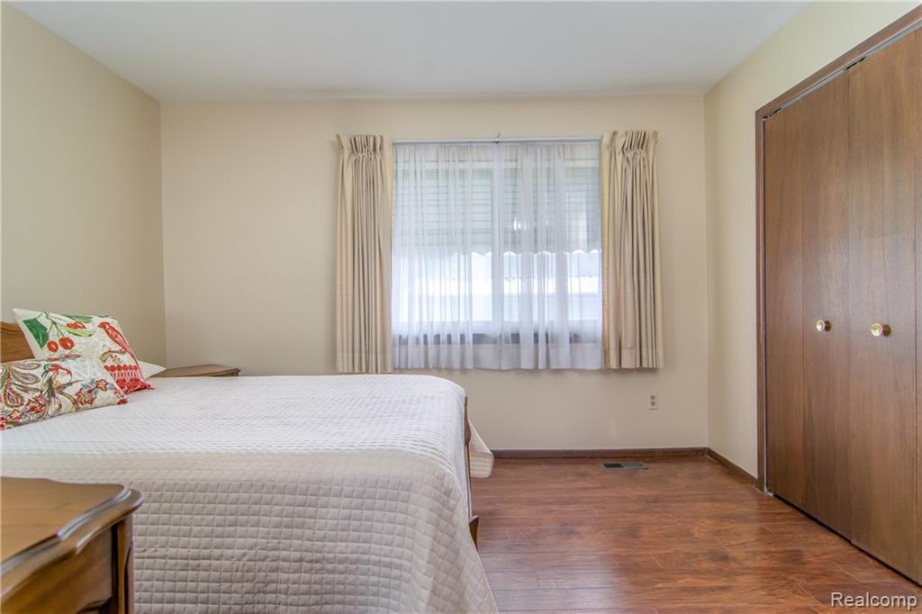 8401 18 18 Mile Road, Unit 103 Sterling Heights, MI 48313 - Photo 11 of 23