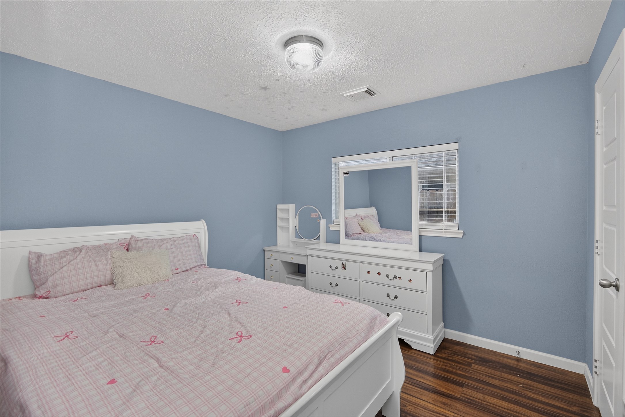 1414 Merryglen Court Spring, TX 77373 - Photo 14 of 23