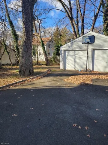 $3,100 | 1613 East 2nd Street, Scotch Plains, NJ 07076
