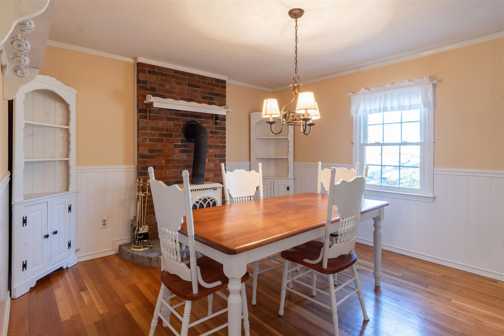 45 Conant Road Nashua, NH 03062 - Photo 11 of 26