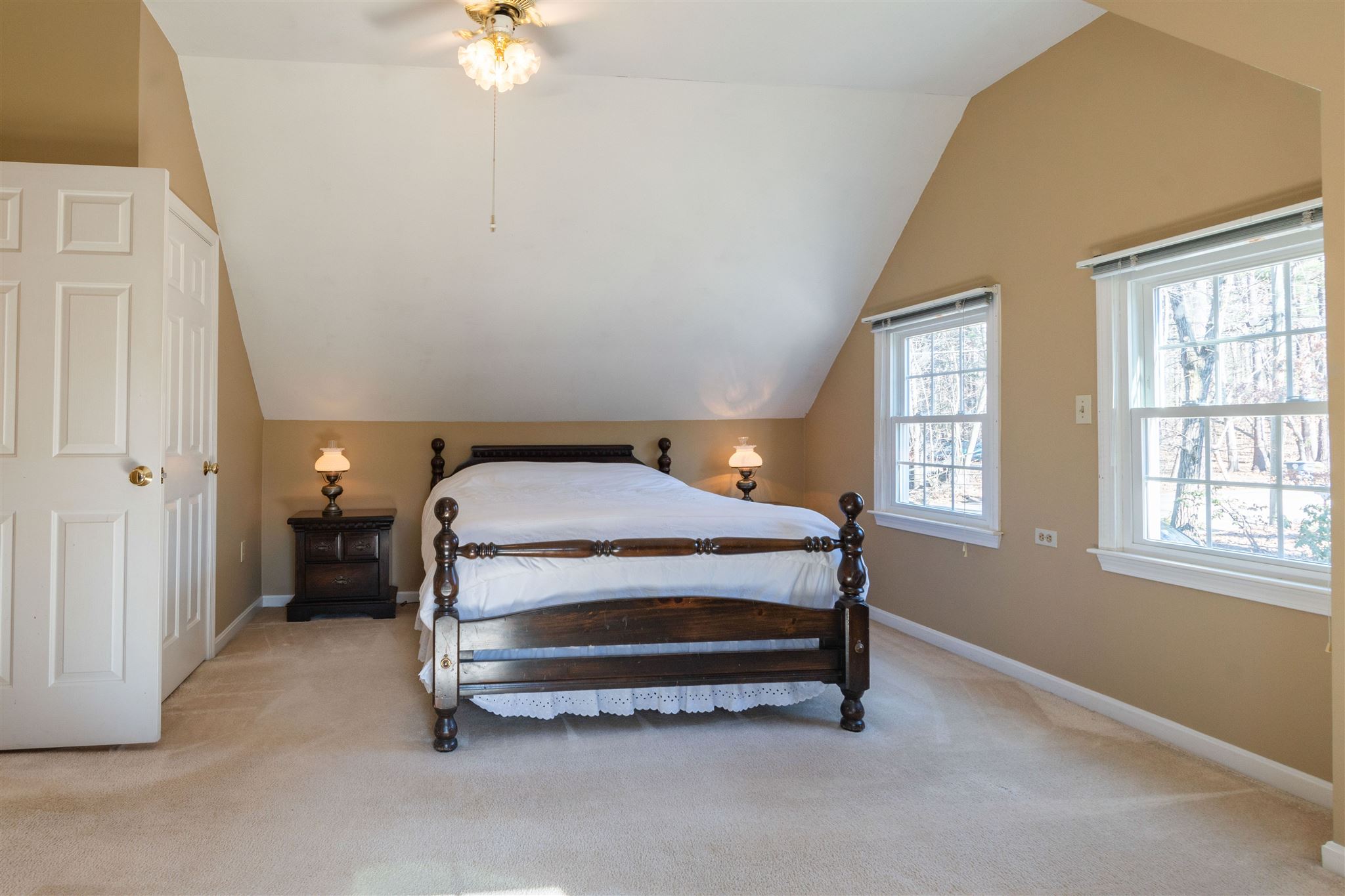 45 Conant Road Nashua, NH 03062 - Photo 15 of 26