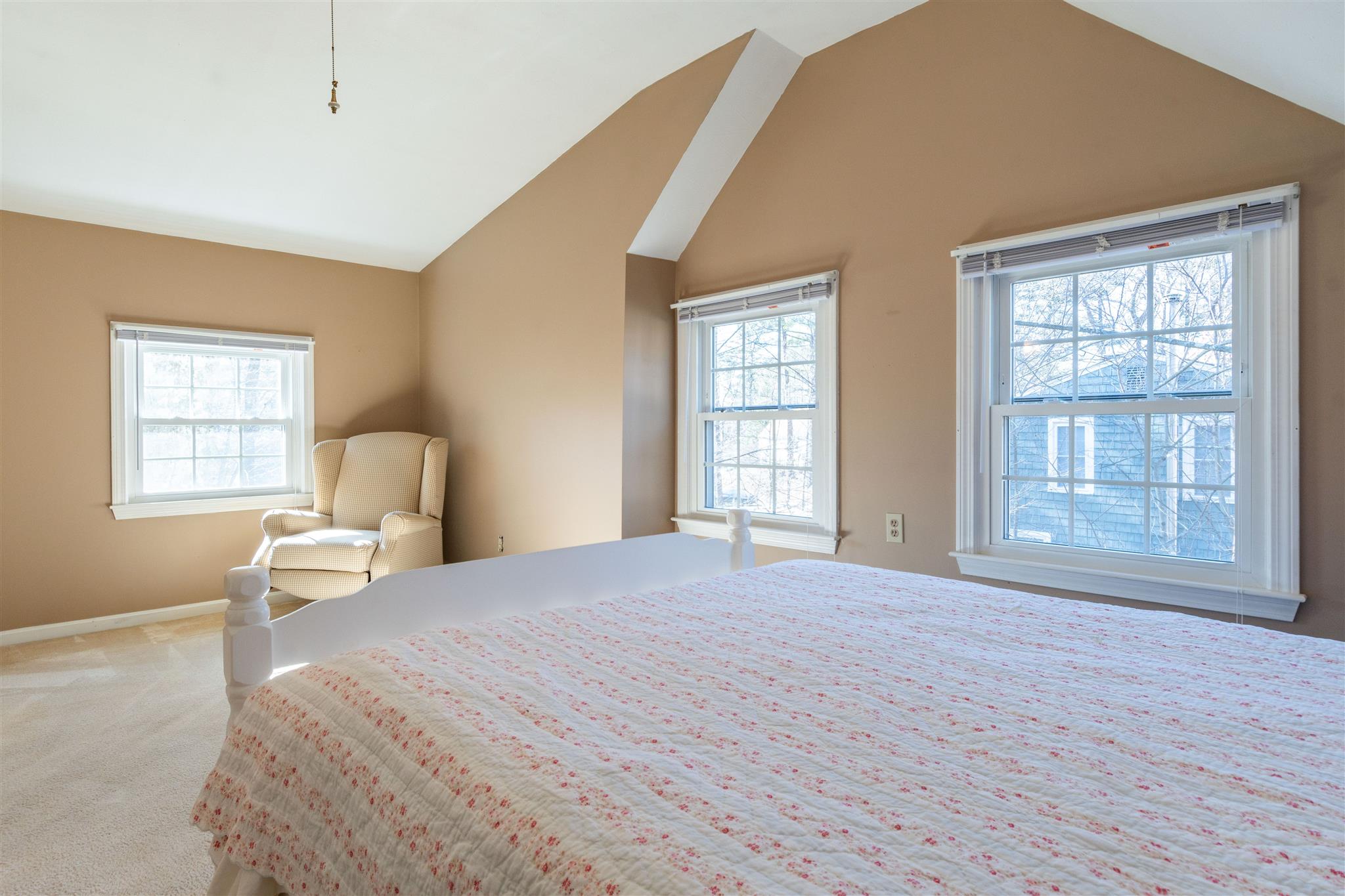 45 Conant Road Nashua, NH 03062 - Photo 17 of 26