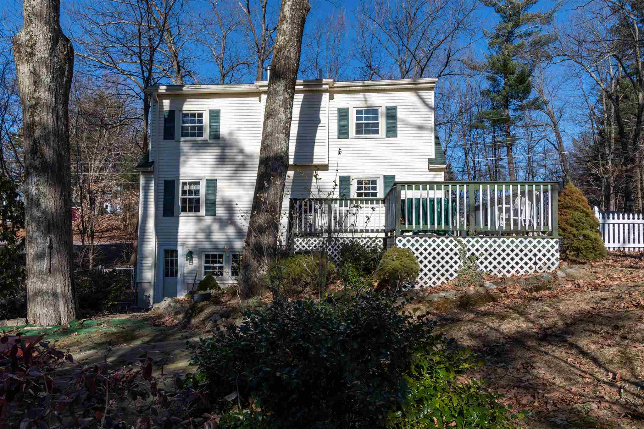 45 Conant Road Nashua, NH 03062 - Photo 21 of 26