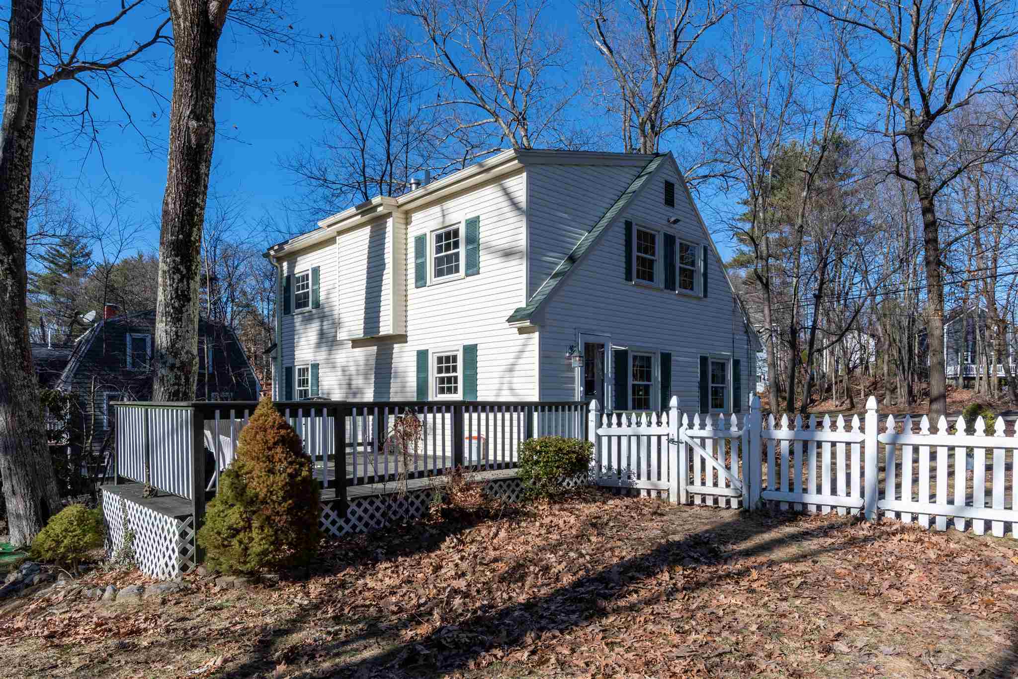 45 Conant Road Nashua, NH 03062 - Photo 22 of 26