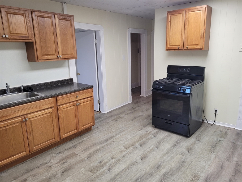 72 Sumner Street, Unit 2 Revere, MA 02151 - Photo 5 of 15