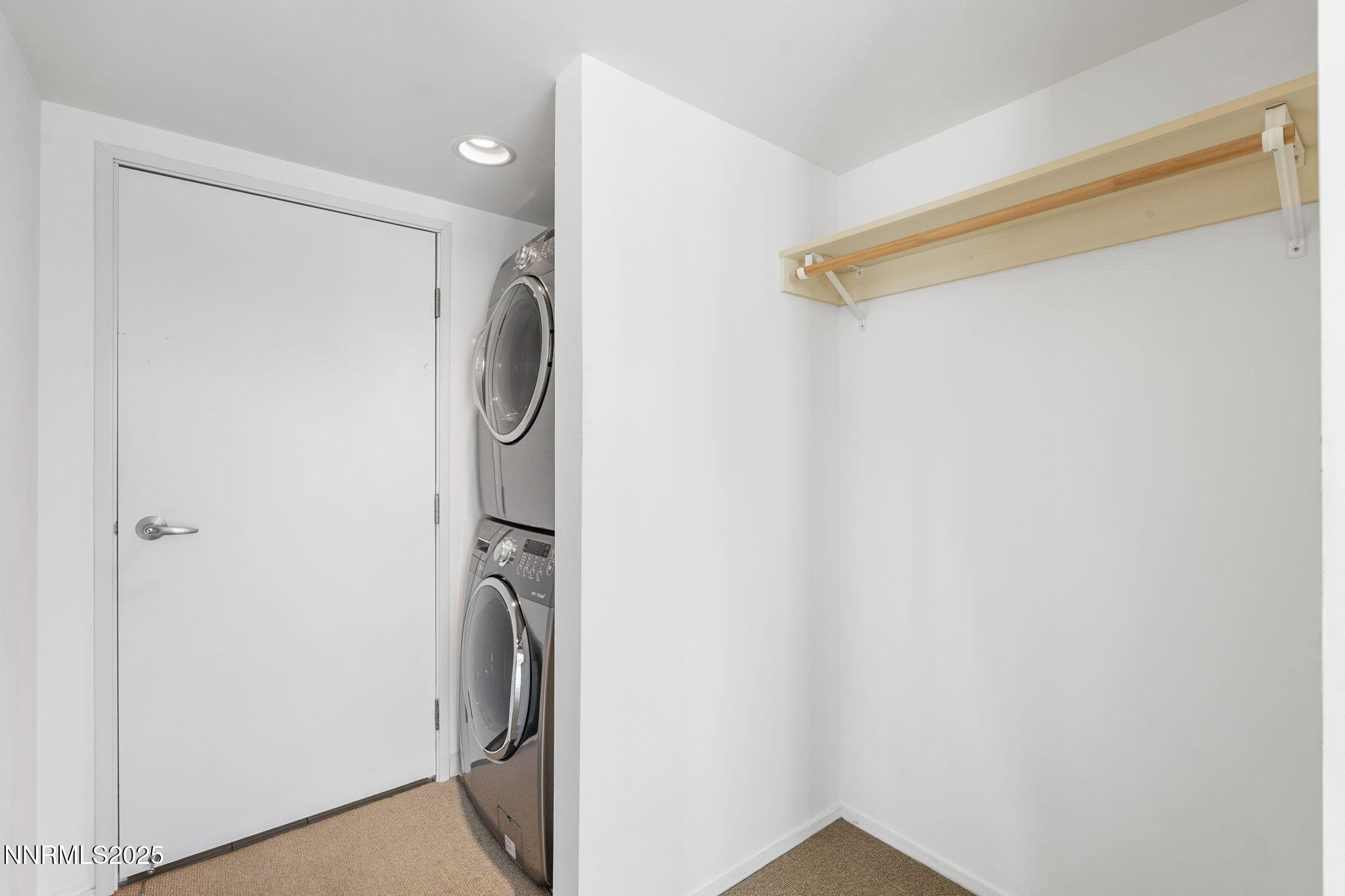255 North Sierra Street, Unit 1012 Reno, NV 89501 - Photo 25 of 32 a utility room with dryer and washer
