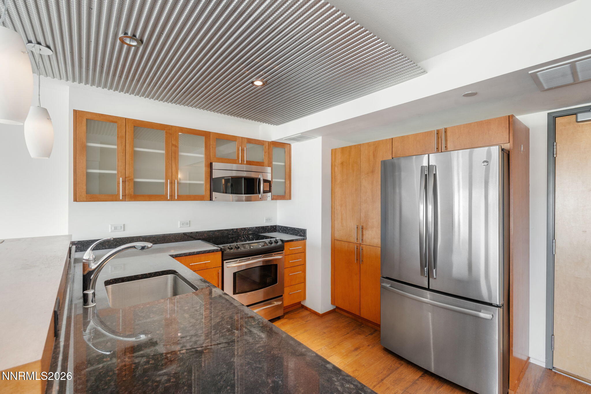 255 North Sierra Street, Unit 1012 Reno, NV 89501 - Photo 5 of 29 3-web-or-mls-DSC01867