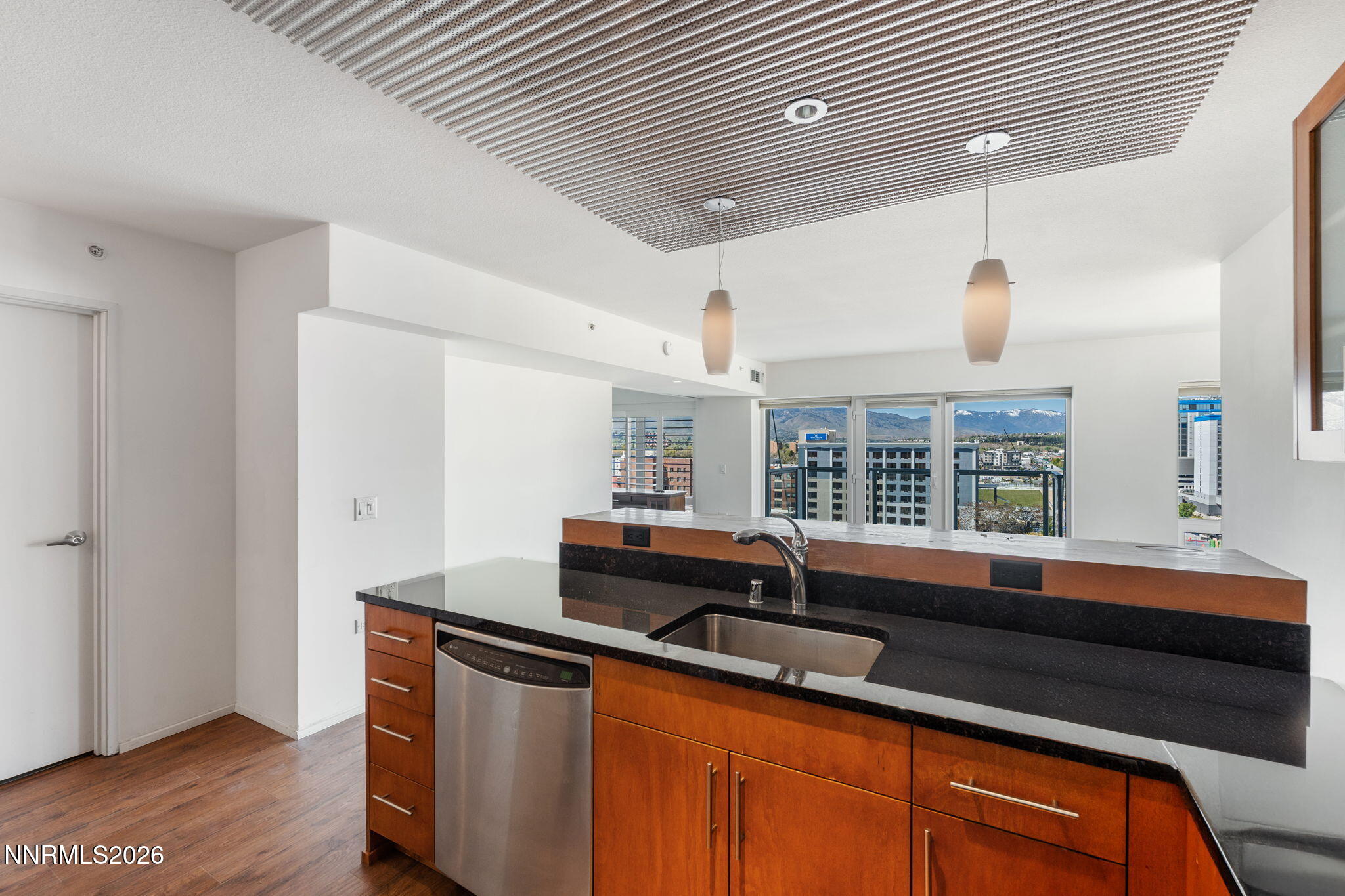 255 North Sierra Street, Unit 1012 Reno, NV 89501 - Photo 6 of 29 5-web-or-mls-DSC01887