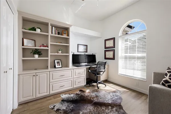 $10,000 | 8009 Royal Birkdale Circle, Lakewood Ranch, FL 34202