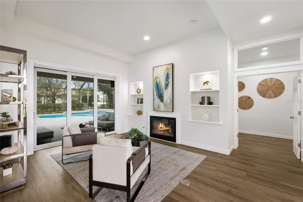 $10,000 | 8009 Royal Birkdale Circle, Lakewood Ranch, FL 34202