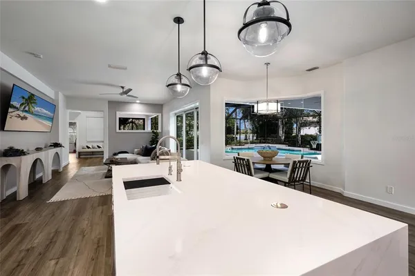 $10,000 | 8009 Royal Birkdale Circle, Lakewood Ranch, FL 34202