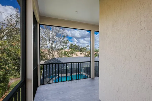 $10,000 | 8009 Royal Birkdale Circle, Lakewood Ranch, FL 34202