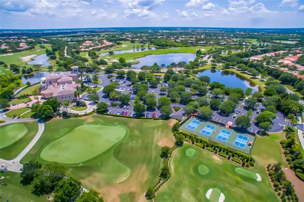 $10,000 | 8009 Royal Birkdale Circle, Lakewood Ranch, FL 34202
