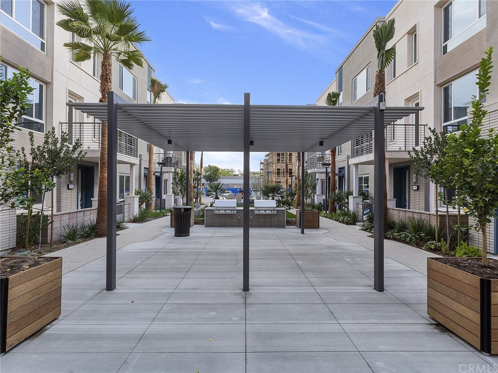 134 Citysquare Irvine, CA 92614 - Photo 33 of 38