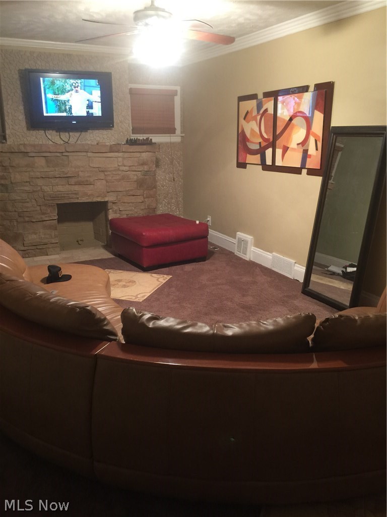 1665 Cliffview Road Cleveland, OH 44112 - Photo 4 of 9