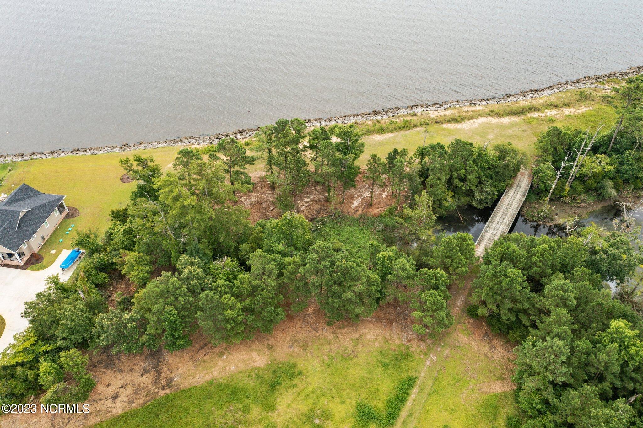 243 Wind Lake Road Oriental, NC 28571 - Photo 12 of 29 10-web-or-mls-DJI_0803