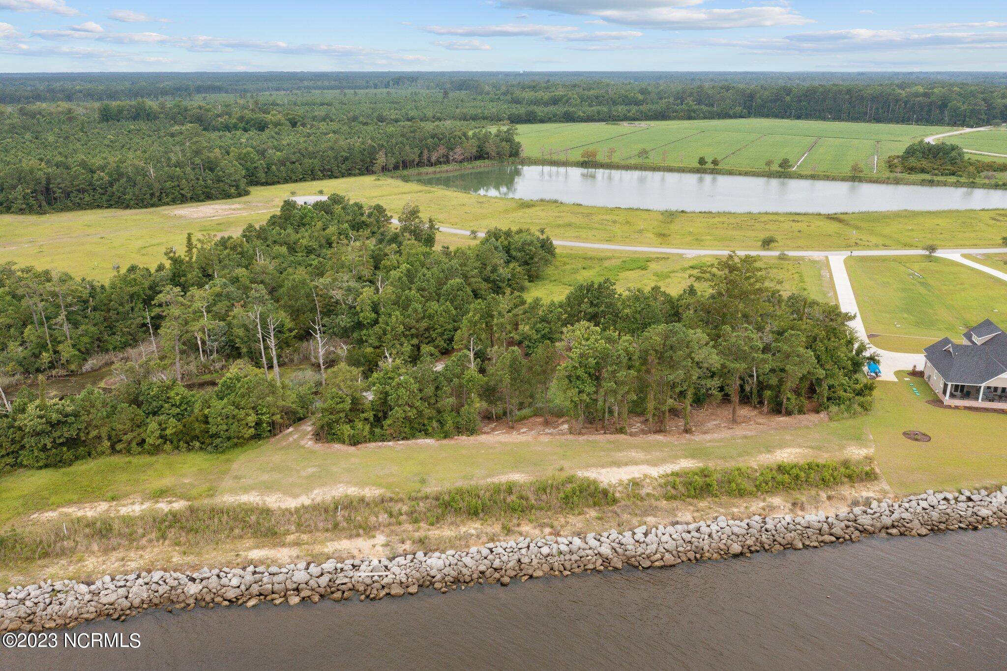 243 Wind Lake Road Oriental, NC 28571 - Photo 6 of 29 6-web-or-mls-DJI_0799