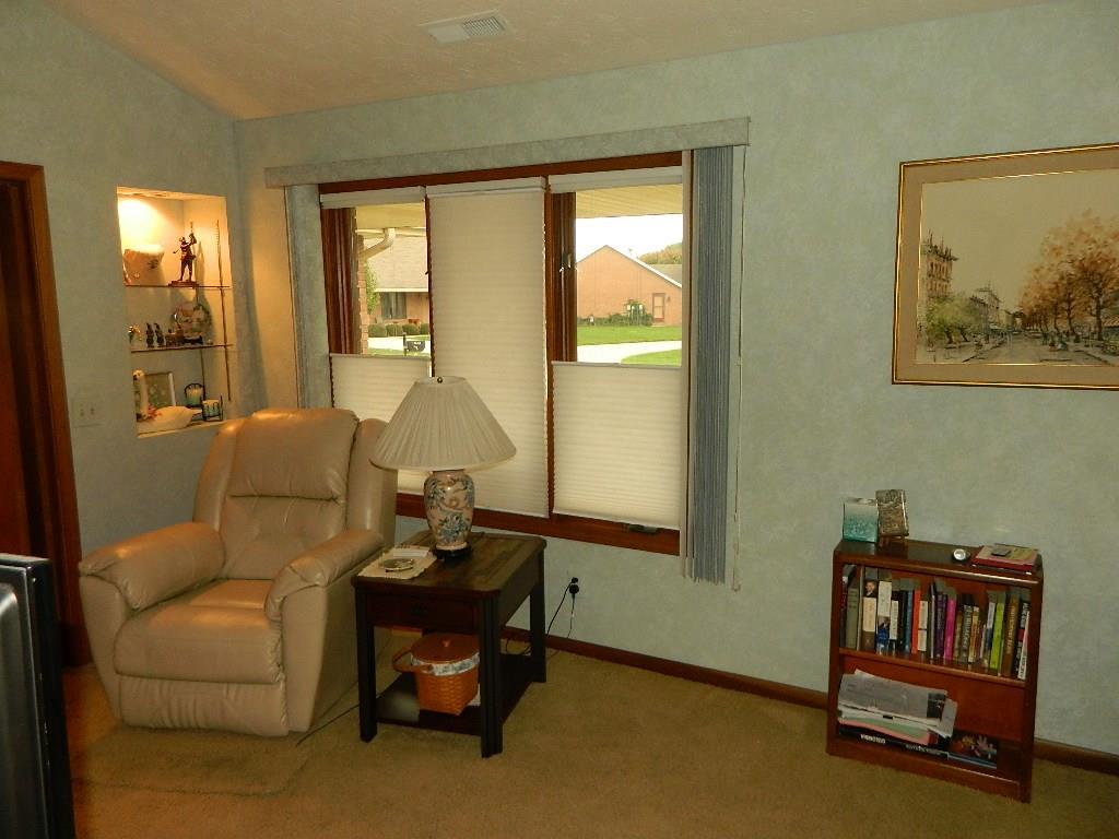 1836 Dunseth Lane, Unit 1836 Springfield, OH 45503 - Photo 15 of 42