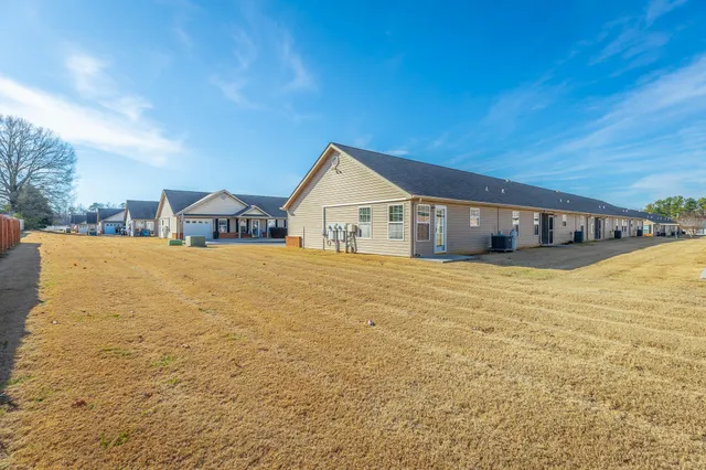 $225,000 | 304 Cedar Creek Drive, Rossville, GA 30741