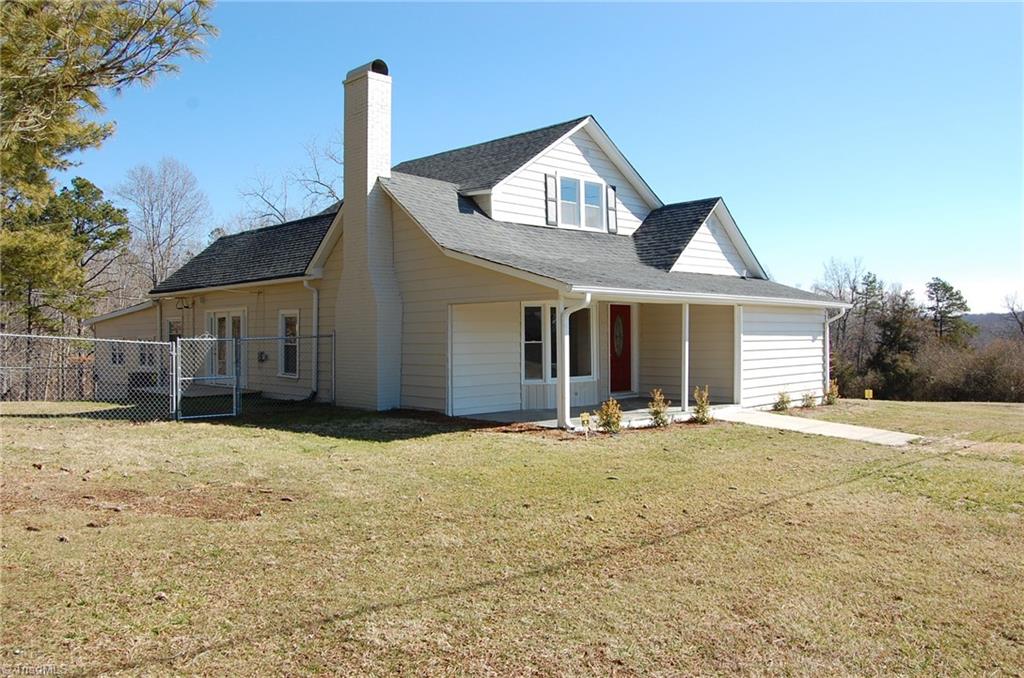 2218 Chestnut St Extension High Point, NC 27262 - Photo 2 of 28 Gallery Image 2