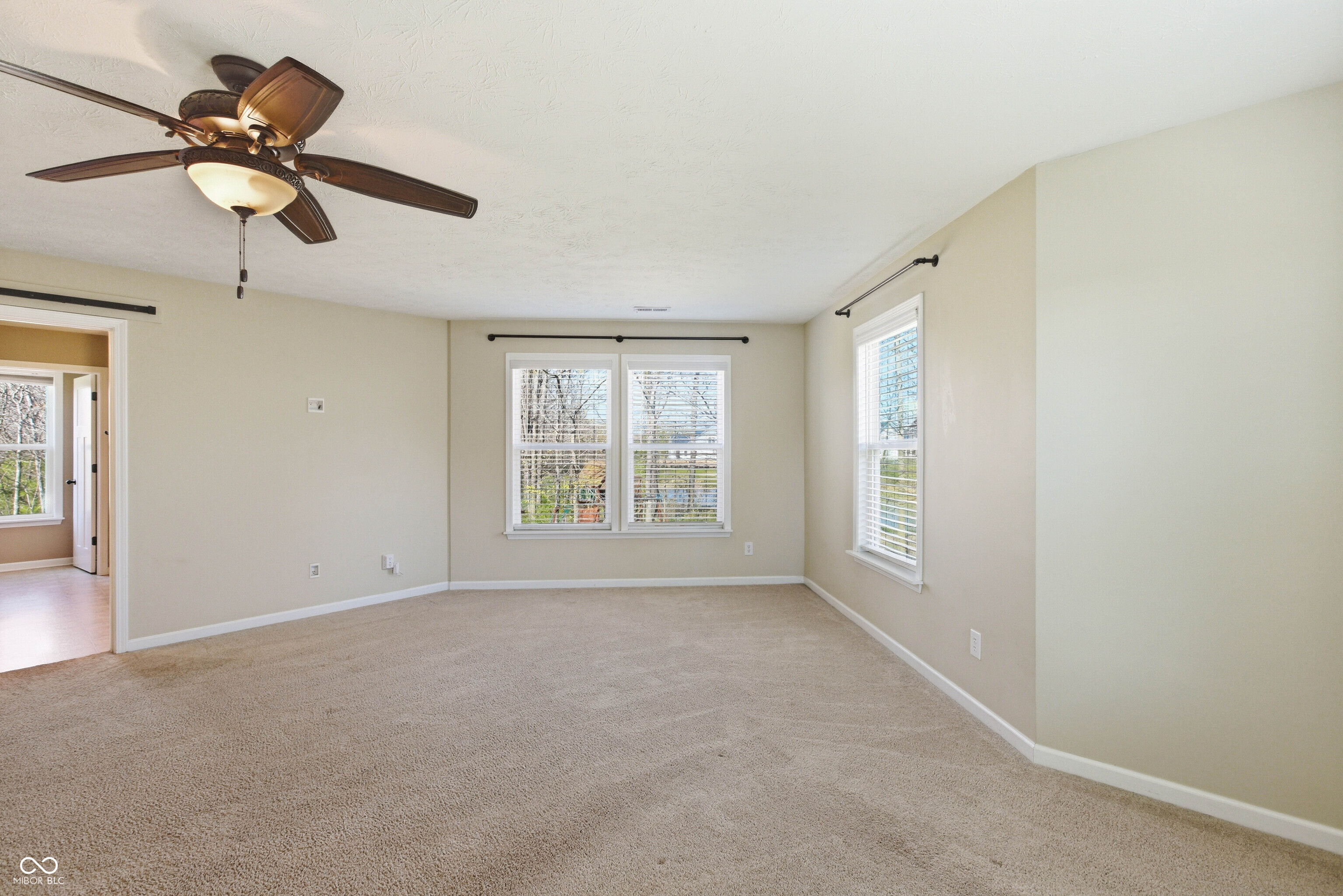 875 Harvest Ridge Drive Avon, IN 46123 - Photo 13 of 26