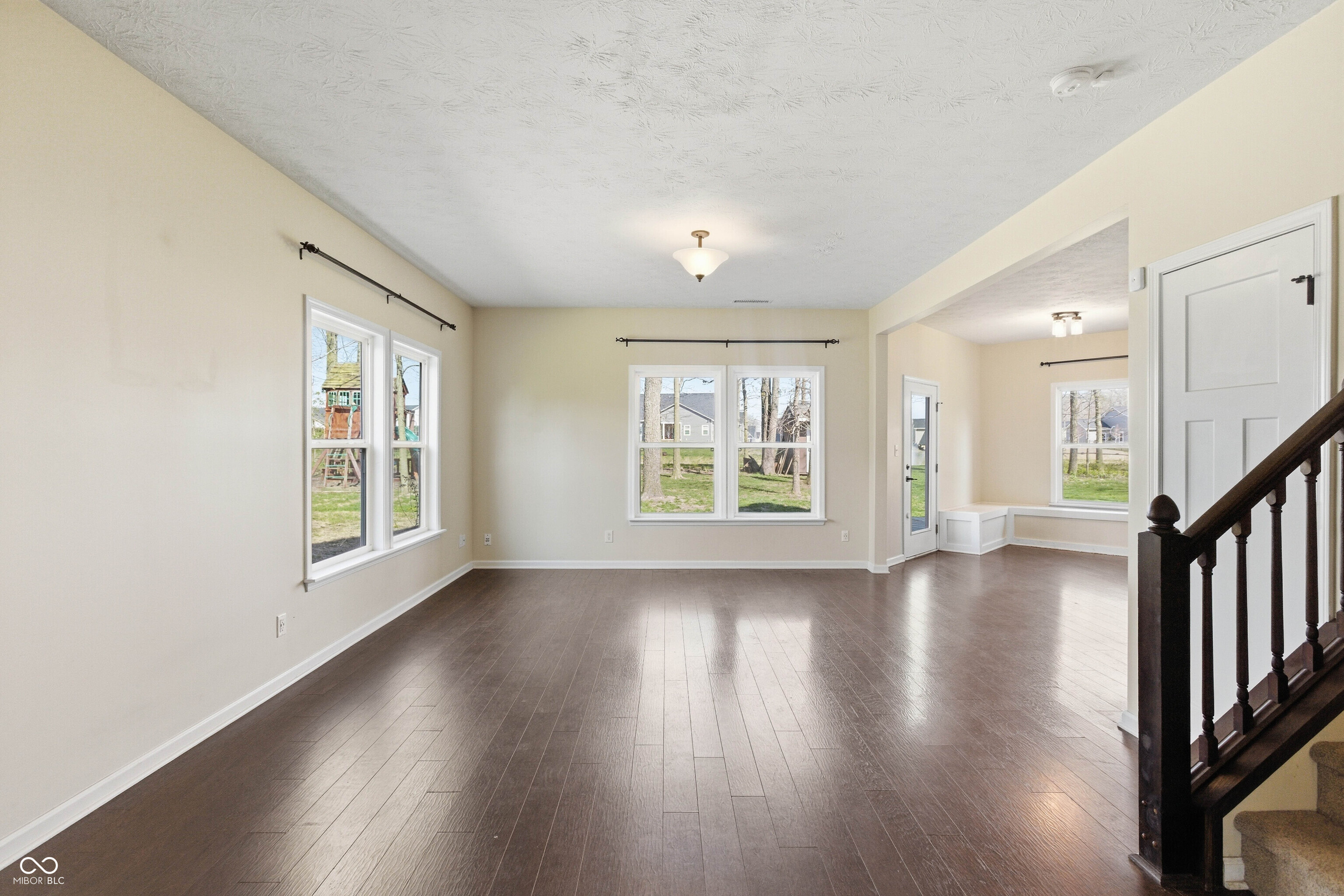 875 Harvest Ridge Drive Avon, IN 46123 - Photo 5 of 26