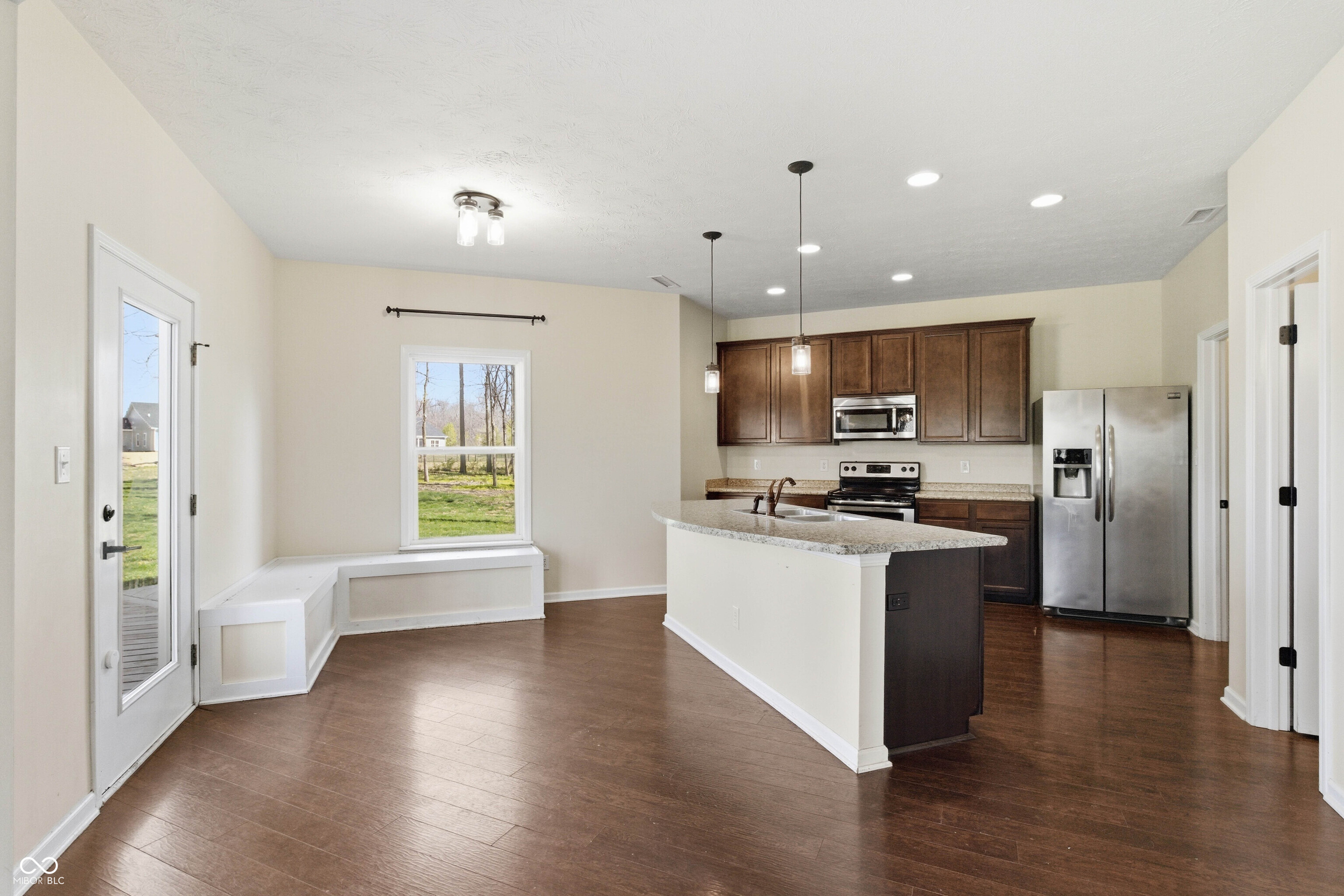 875 Harvest Ridge Drive Avon, IN 46123 - Photo 8 of 26