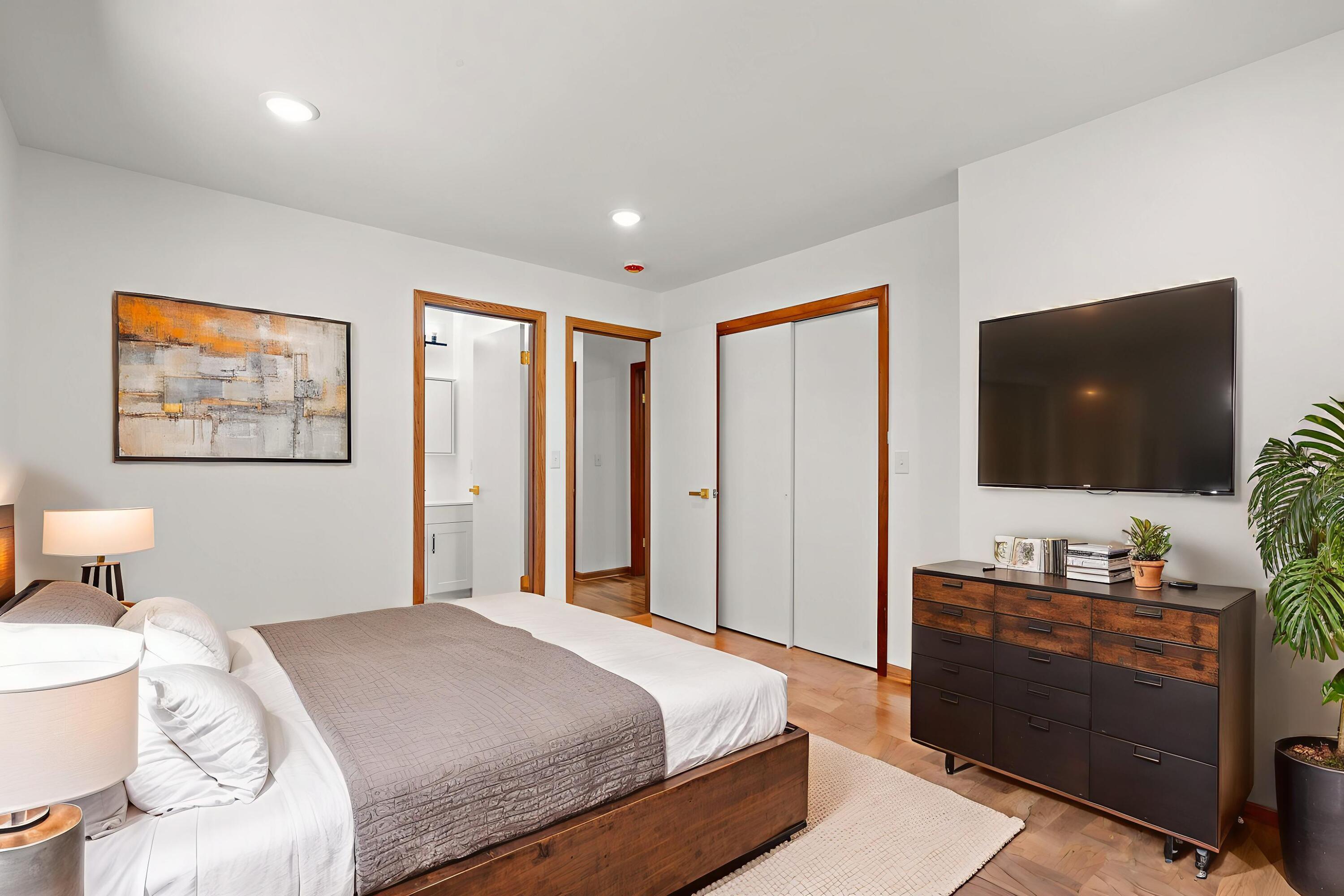 12323 South Cline Avenue Crown Point, IN 46307 - Photo 20 of 35 3000x2000