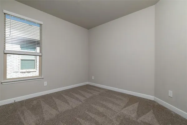 $2,400 | 2212 Gill Star Drive, Haslet, TX 76052