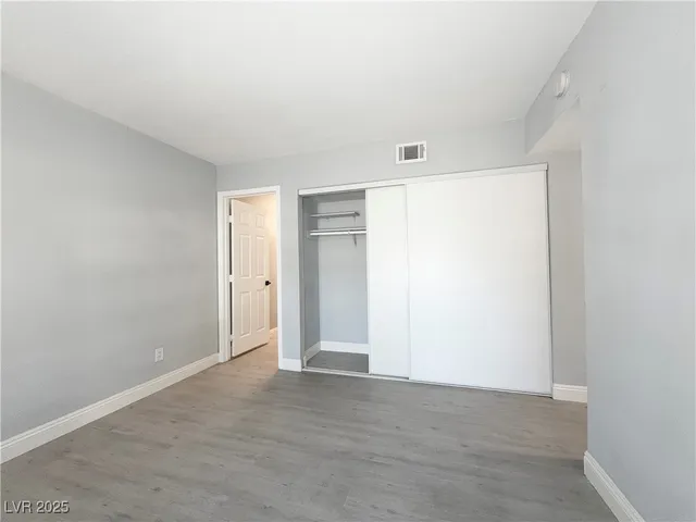 $1,100 | 2961 Juniper Hills Boulevard, Unit 103, Las Vegas, NV 89142