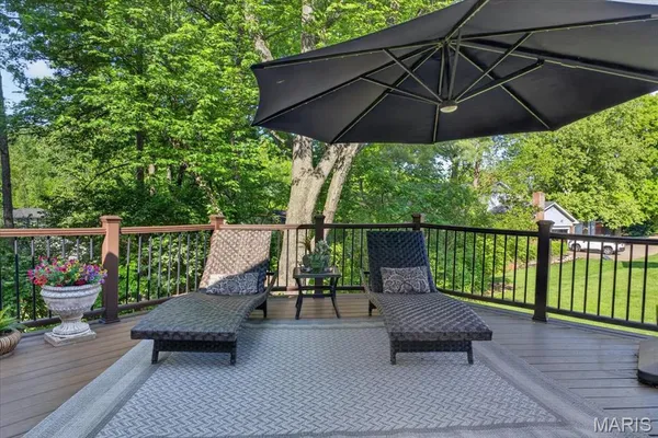 $799,000 | 933 Baintree Lane, Ballwin, MO 63011