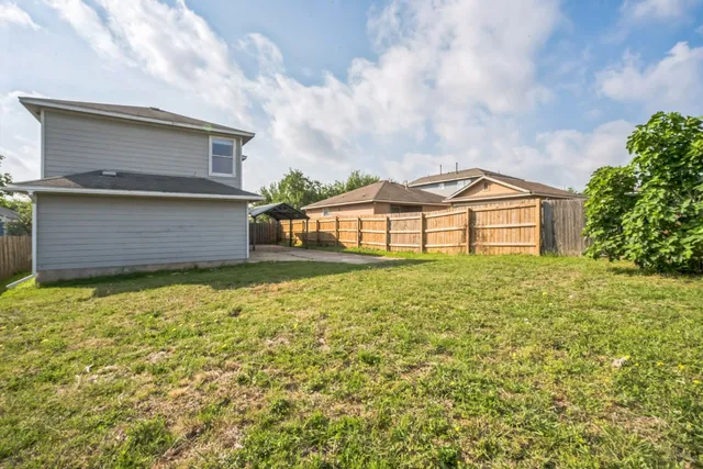 $1,795 | 11328 Hungry Horse Drive, Manor, TX 78653