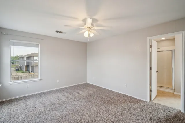 $1,795 | 11328 Hungry Horse Drive, Manor, TX 78653