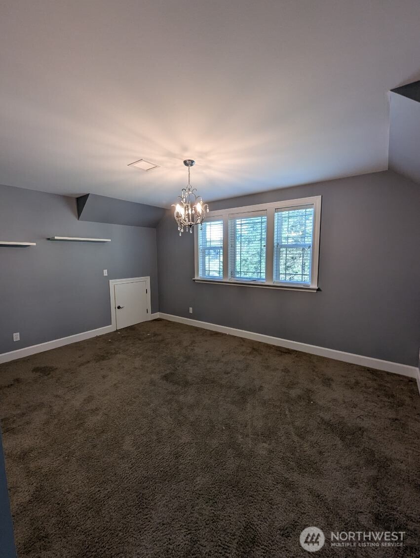 2300 Northeast Solar View Court Poulsbo, WA 98370 - Photo 27 of 37