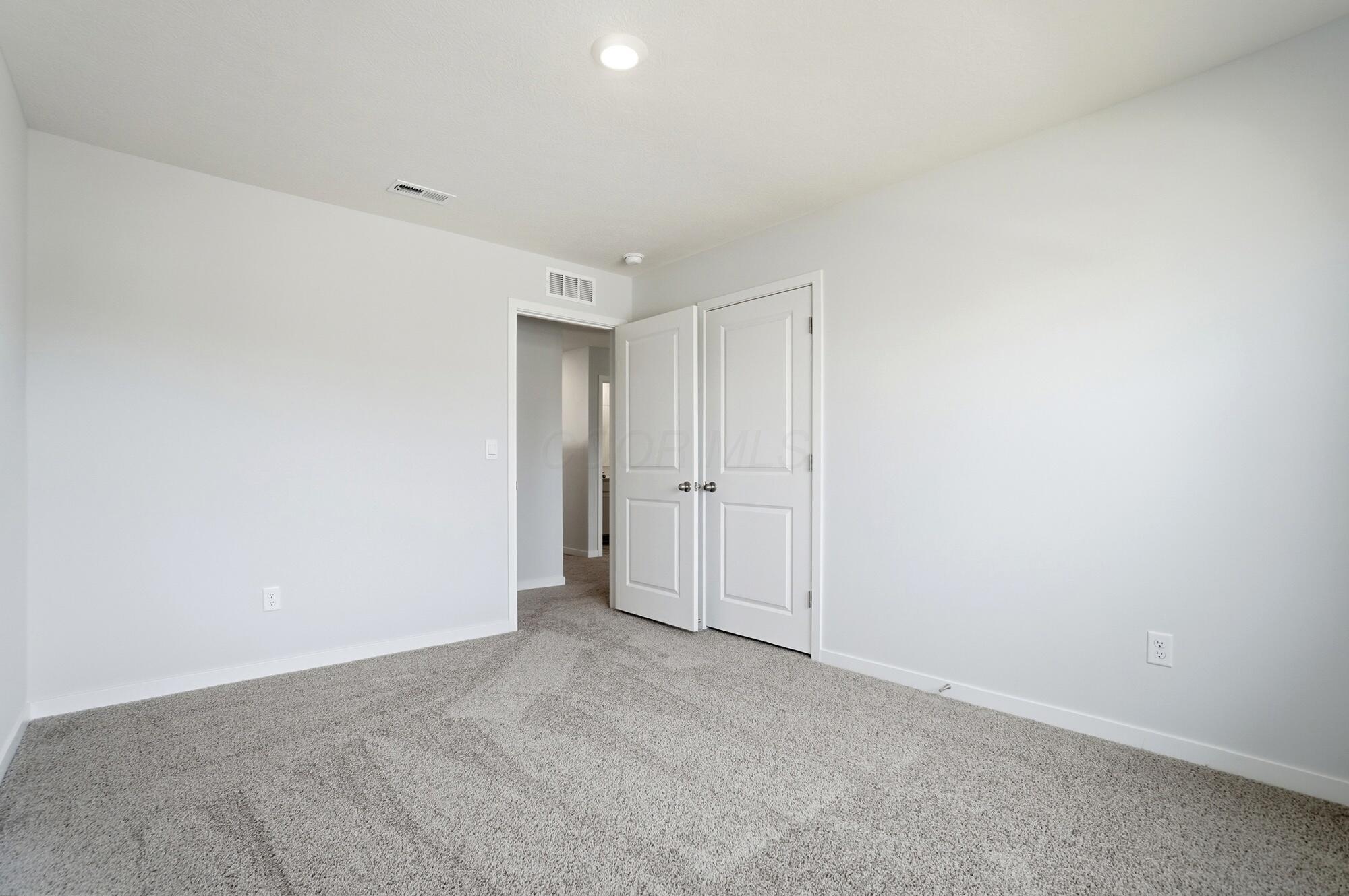 406 Garnet Rnch Drive Delaware, OH 43015 - Photo 41 of 61 043