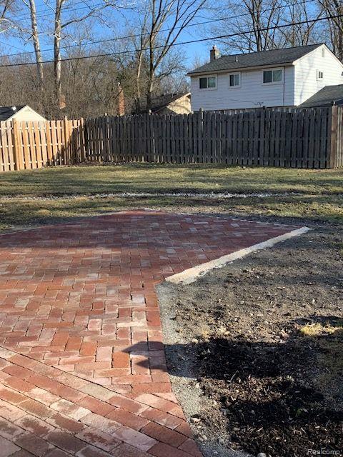 30063 Rambling Road Southfield, MI 48076 - Photo 30 of 31