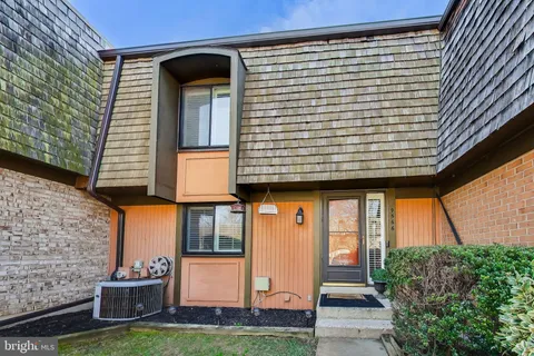 $409,800 | 9566 Fern Hollow Way, Gaithersburg, MD 20886