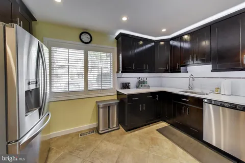 $409,800 | 9566 Fern Hollow Way, Gaithersburg, MD 20886