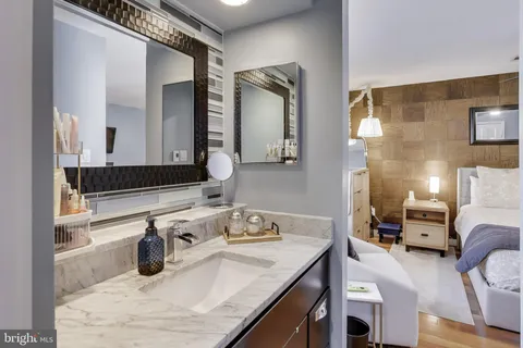 $409,800 | 9566 Fern Hollow Way, Gaithersburg, MD 20886