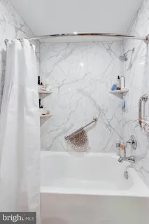 $409,800 | 9566 Fern Hollow Way, Gaithersburg, MD 20886