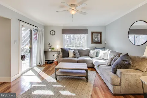 $409,800 | 9566 Fern Hollow Way, Gaithersburg, MD 20886