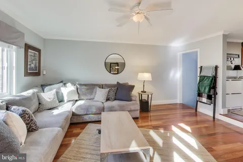 $409,800 | 9566 Fern Hollow Way, Gaithersburg, MD 20886